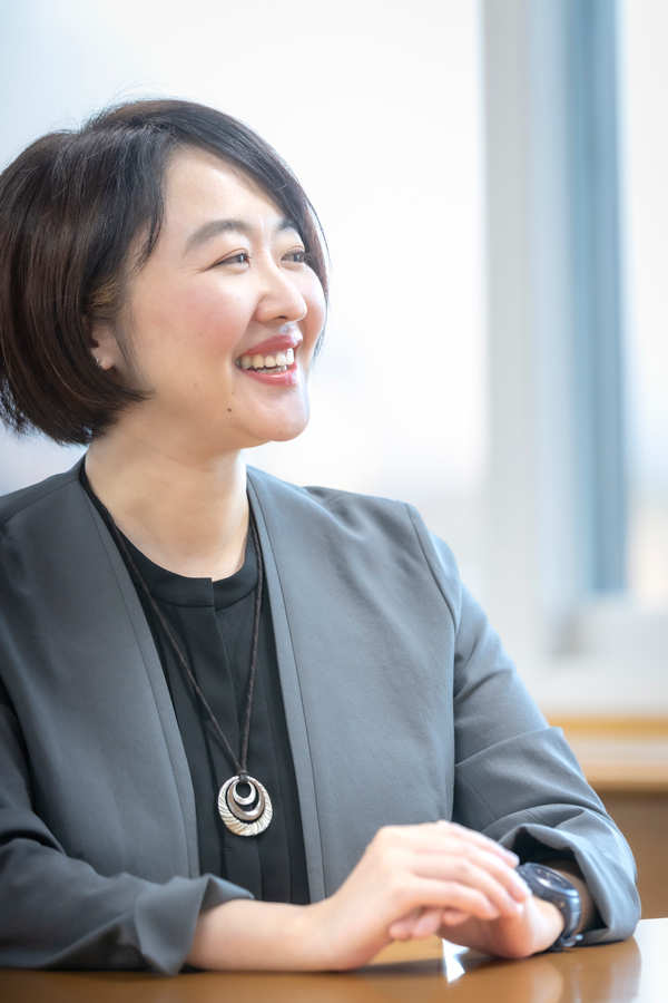 真下麻里子　写真